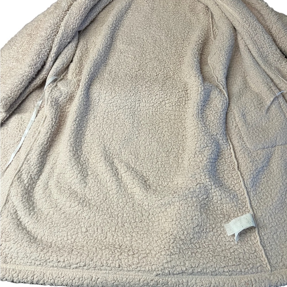POTTERY BARN BEIGE TEDDY ROBE EST SIZE LARGE - Picture 7 of 9